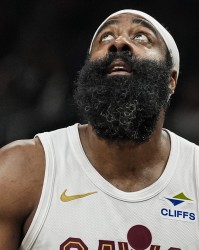 kaiyun-里程不是碑！哈登季后赛失误总数超越皮蓬 上升至NBA历史第六位